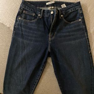 Good American Dark Wash Blue Jean